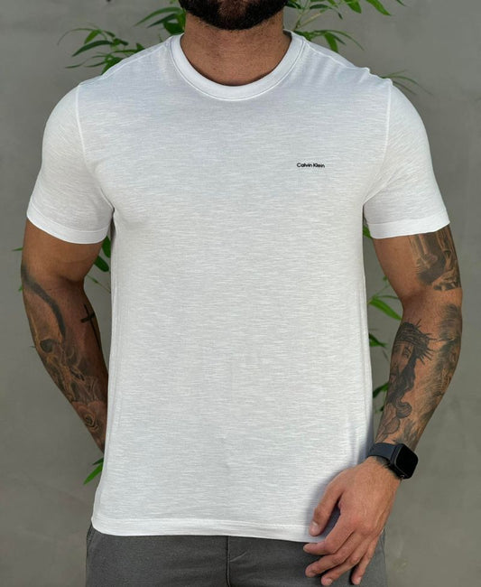Camiseta Branca Masculina Logo Minimalista - Calvin Klein