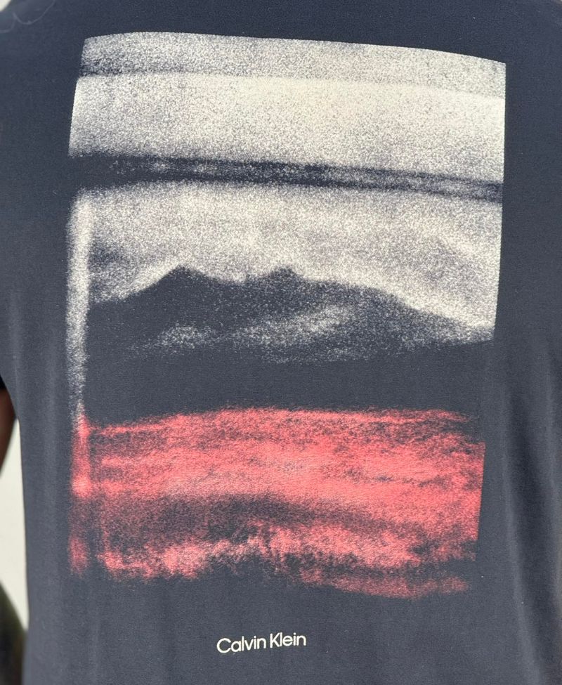 Camiseta Preta Masculina Mountain Ck - Calvin Klein